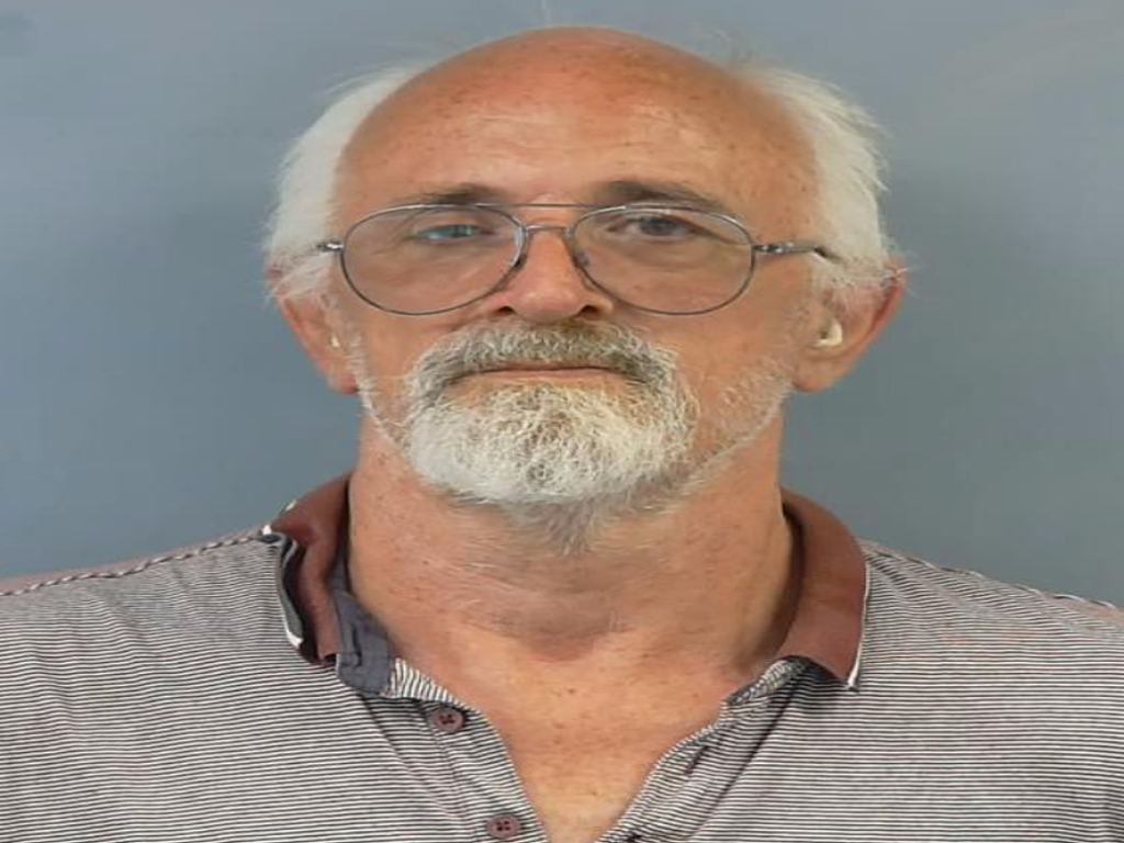 Christopher Peachs photo