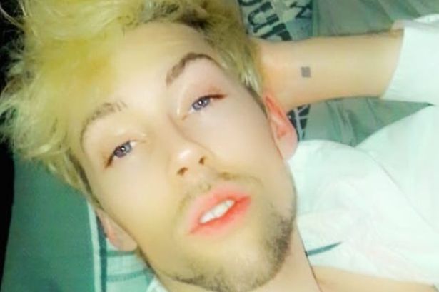 Oliver Barries photo