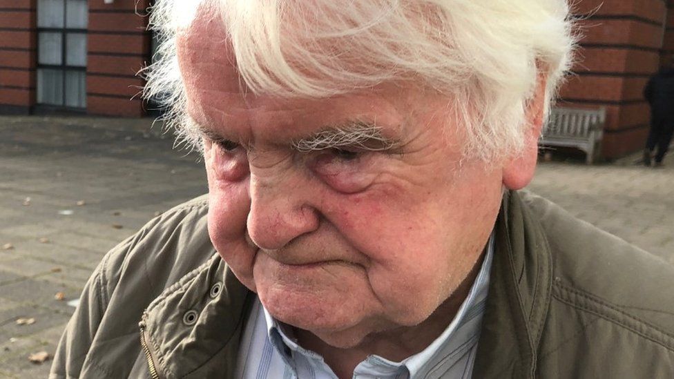 Joseph Marshalls photo