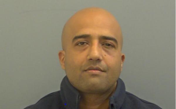 Zeshan Akhtars photo