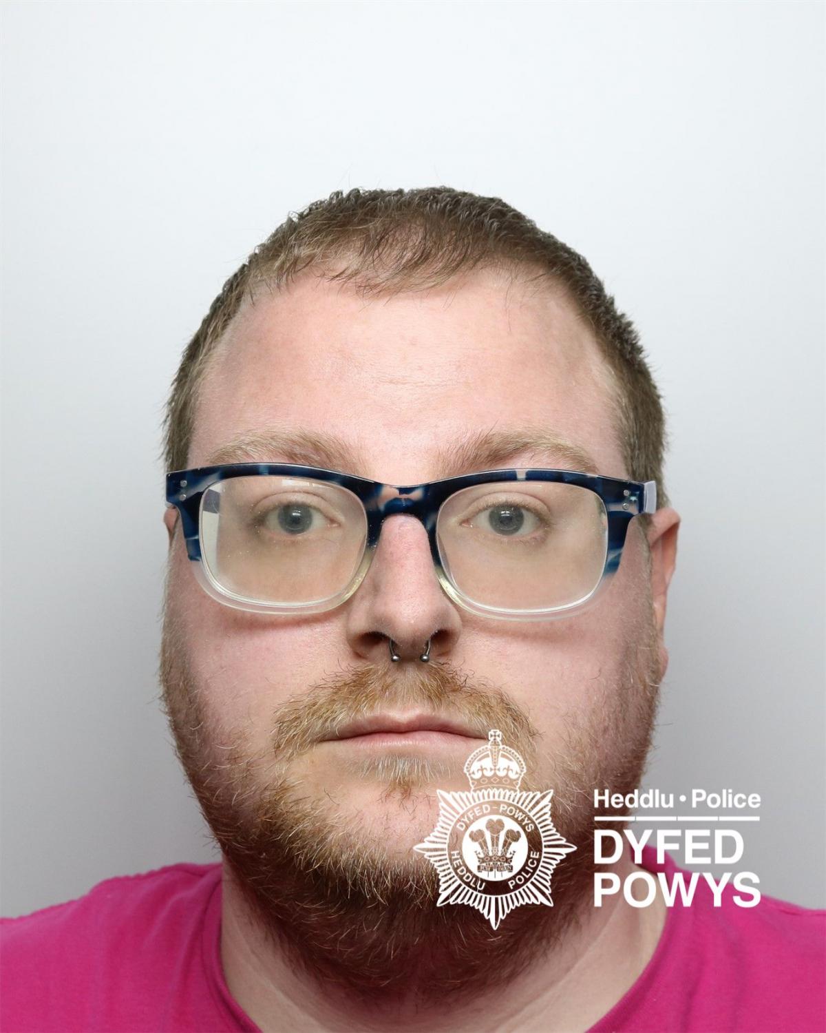 Adrian John Thomas  s photo