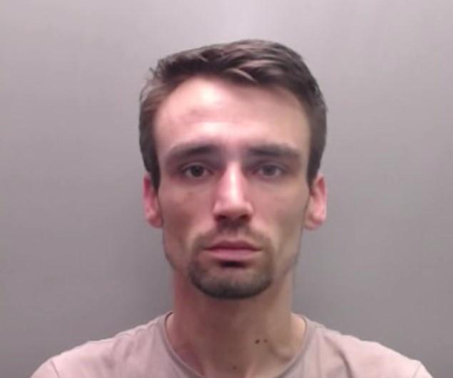 Luke Ovington s photo